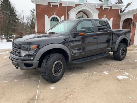 Tuxedo Black Ford F150 SVT Raptor SuperCrew 4x4.  Click to enlarge.