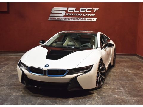 Crystal White Pearl Metallic BMW i8 .  Click to enlarge.