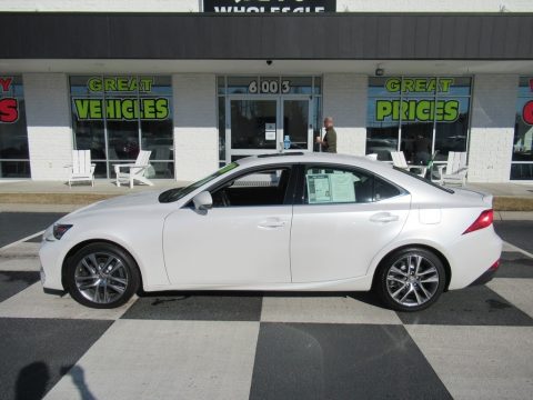 Eminent White Pearl Lexus IS 300.  Click to enlarge.