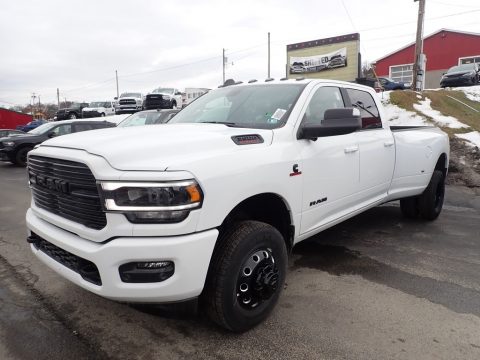 Bright White Ram 3500 Big Horn Crew Cab 4x4.  Click to enlarge.