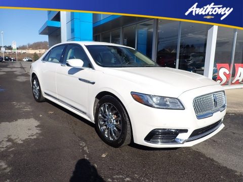 White Platinum Lincoln Continental Premier AWD.  Click to enlarge.