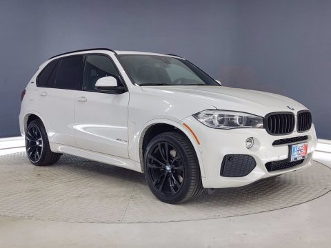 Mineral White Metallic BMW X5 xDrive40e iPerfomance.  Click to enlarge.