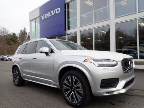 Bright Silver Metallic Volvo XC90 T5 AWD Momentum.  Click to enlarge.