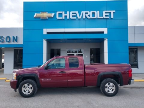 Deep Ruby Red Metallic Chevrolet Silverado 1500 LT Extended Cab.  Click to enlarge.
