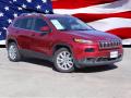 Front 3/4 View of 2017 Jeep Cherokee Limited #32