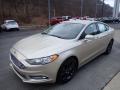 Front 3/4 View of 2018 Ford Fusion SE AWD #7