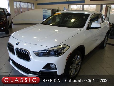 Alpine White BMW X2 sDrive28i.  Click to enlarge.