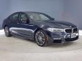 Front 3/4 View of 2018 BMW 5 Series 530e iPerfomance Sedan #1