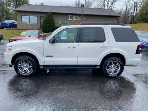 White Suede Ford Explorer XLT 4x4.  Click to enlarge.