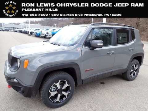 Sting-Gray Jeep Renegade Trailhawk 4x4.  Click to enlarge.