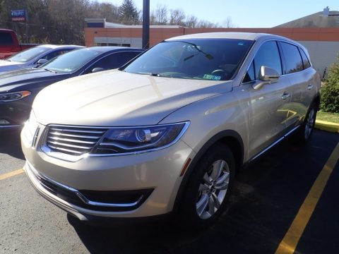 Palladium White Gold Lincoln MKX Premier AWD.  Click to enlarge.