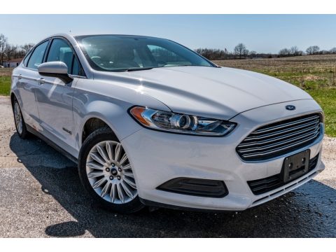 Oxford White Ford Fusion Hybrid S.  Click to enlarge.