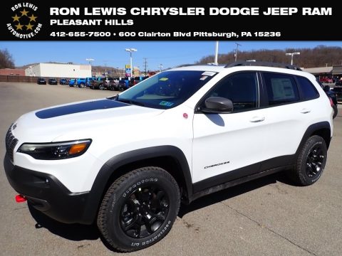 Bright White Jeep Cherokee Traihawk 4x4.  Click to enlarge.