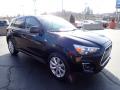 Front 3/4 View of 2014 Mitsubishi Outlander Sport SE AWD #11