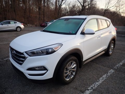 Dazzling White Hyundai Tucson SE AWD.  Click to enlarge.