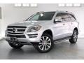 Front 3/4 View of 2013 Mercedes-Benz GL 450 4Matic #12