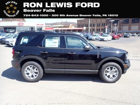 Shadow Black Ford Bronco Sport Base 4x4.  Click to enlarge.