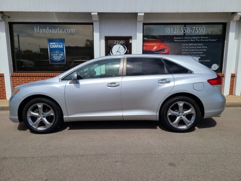Classic Silver Metallic Toyota Venza V6 AWD.  Click to enlarge.