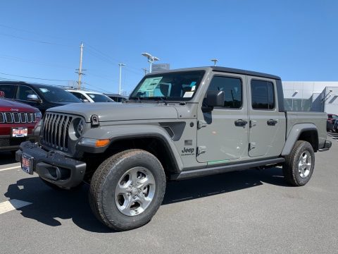 Sting-Gray Jeep Gladiator Freedom Edition 4x4.  Click to enlarge.