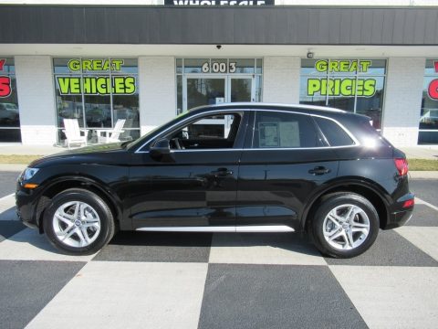 Brilliant Black Audi Q5 2.0 TFSI Premium Plus quattro. Click to enlarge. Brilliant Black Audi Q5 2.0 TFSI Premium Plus quattro. Click to enlarge.