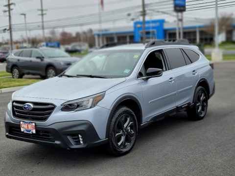 Ice Silver Metallic Subaru Outback Onyx Edition XT.  Click to enlarge.