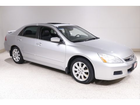 Alabaster Silver Metallic Honda Accord EX-L V6 Sedan.  Click to enlarge.