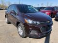 Front 3/4 View of 2021 Chevrolet Trax LS AWD #2