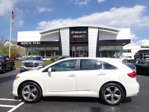 Blizzard Pearl White Toyota Venza V6 AWD.  Click to enlarge.