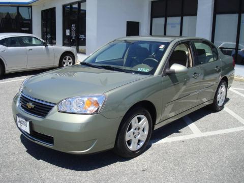 Silver Green Metallic Chevrolet Malibu LT V6 Sedan.  Click to enlarge.