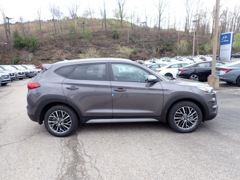 Magnetic Force Hyundai Tucson SEL AWD.  Click to enlarge.