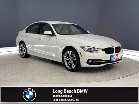 Alpine White BMW 3 Series 330i Sedan.  Click to enlarge.