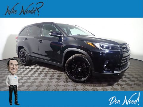 Midnight Black Metallic Toyota Highlander SE AWD.  Click to enlarge.