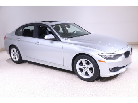 Glacier Silver Metallic BMW 3 Series 320i xDrive Sedan.  Click to enlarge. Glacier Silver Metallic BMW 3 Series 320i xDrive Sedan.  Click to enlarge.