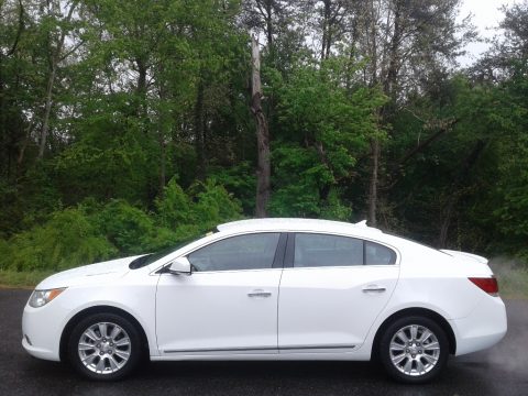 Summit White Buick LaCrosse FWD.  Click to enlarge.