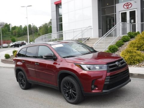 Salsa Red Pearl Toyota Highlander SE AWD.  Click to enlarge.