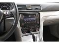 Controls of 2019 Volkswagen Passat Wolfsburg #10