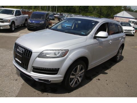 Ice Silver Metallic Audi Q7 3.0 TDI quattro.  Click to enlarge.