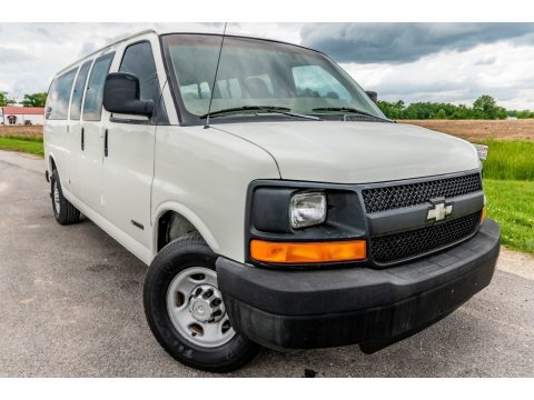 Summit White Chevrolet Express 3500 Extended Passenger Van.  Click to enlarge.