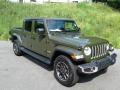 Front 3/4 View of 2021 Jeep Gladiator Overland 4x4 #4