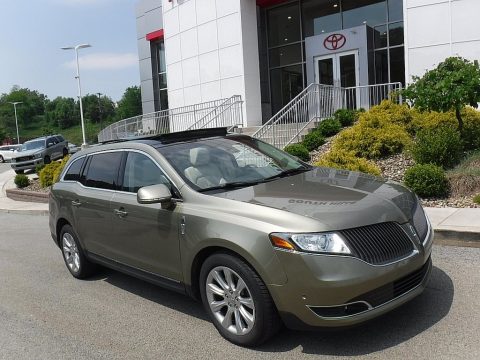 Crystal Champagne Lincoln MKT EcoBoost AWD.  Click to enlarge.