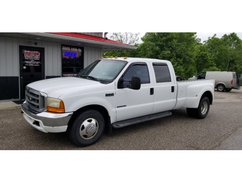 Oxford White Ford F350 Super Duty Lariat Crew Cab Dually.  Click to enlarge.