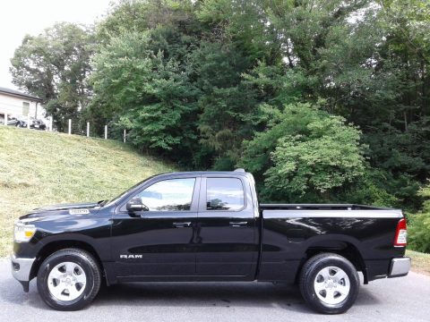 Diamond Black Crystal Pearl Ram 1500 Big Horn Quad Cab 4x4.  Click to enlarge.