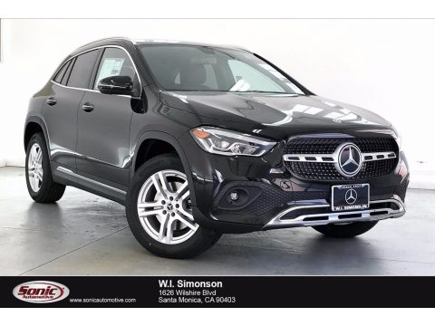 Night Black Mercedes-Benz GLA 250.  Click to enlarge.