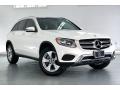 Front 3/4 View of 2018 Mercedes-Benz GLC 300 #34