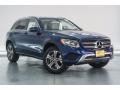 Front 3/4 View of 2018 Mercedes-Benz GLC 300 #12