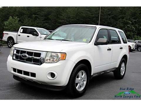 Oxford White Ford Escape XLS 4WD.  Click to enlarge.