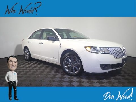 Crystal Champagne Metallic Tri-Coat Lincoln MKZ Hybrid.  Click to enlarge.