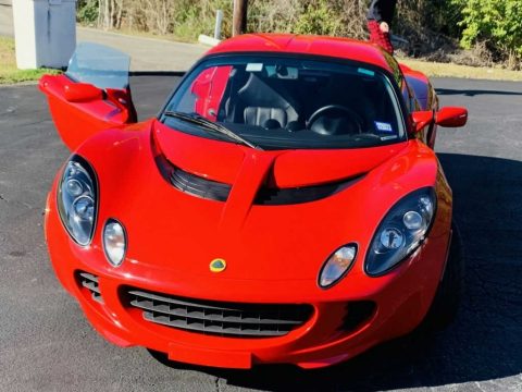 Chili Red Lotus Elise Roadster.  Click to enlarge.