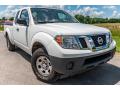 Front 3/4 View of 2015 Nissan Frontier S King Cab #1