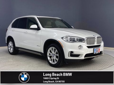 Mineral White Metallic BMW X5 sDrive35i.  Click to enlarge.